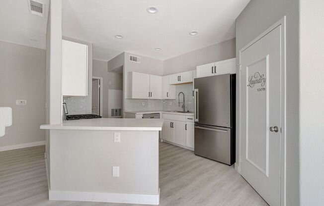 1 bed, 1 bath, $1,475, Unit UNIT 1051