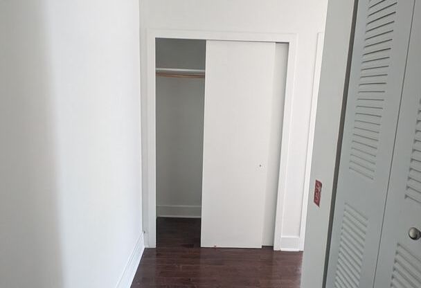 1 bed, 1 bath, 689 sqft, $1,500, Unit 106