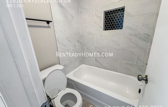 3 beds, 2 baths, $1,599