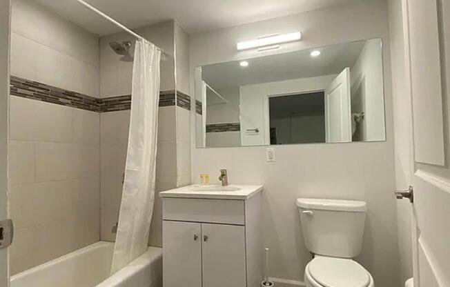 1 bed, 1 bath, $5,000, Unit 1A