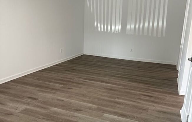 1 bed, 1 bath, 576 sqft, $1,149, Unit 2298-21