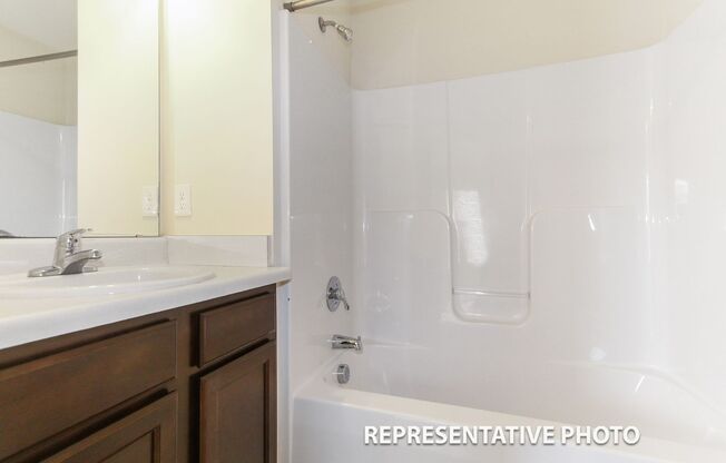 2 beds, 2.5 baths, 1,139 sqft, $1,450, Unit 111 Piedmont Pl-1