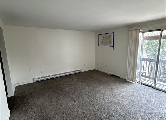 2 beds, 2 baths, 1,050 sqft, $1,800, Unit D61