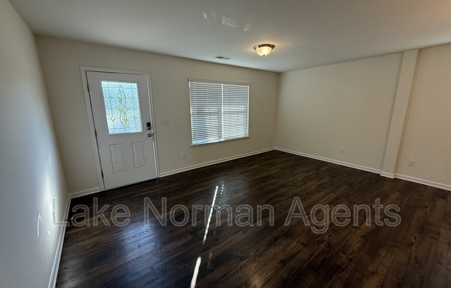 9010 HARWOOD KNL DR