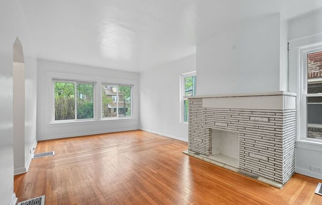 6654 - 6656 Woodwell St