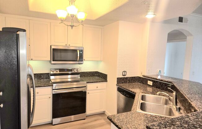 1 bed, 1 bath, $2,700, Unit UNIT A311