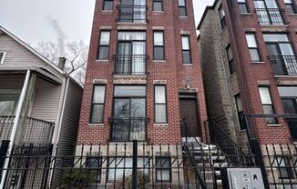 Beautiful 3 unit building with large apartments on each floor