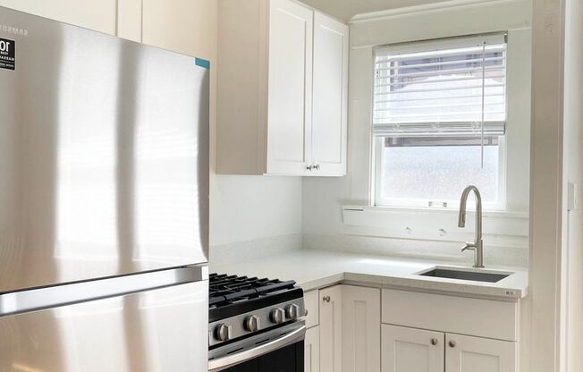 Studio, 1 bath, 335 sqft, $1,895, Unit Unit 310 (furnished)