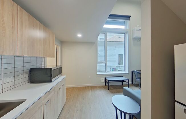 1 bed, 1 bath, 419 sqft, $1,500, Unit 103