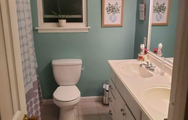 1 ROOM