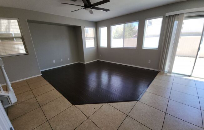 Great 4 Bedroom Home located in Centennial Hills Town Center neighborhood.