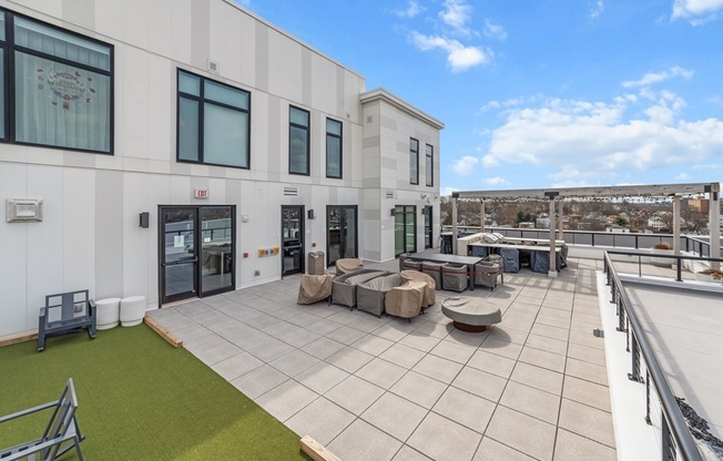 Studio, 1 bath, 531 sqft, $2,800, Unit 617