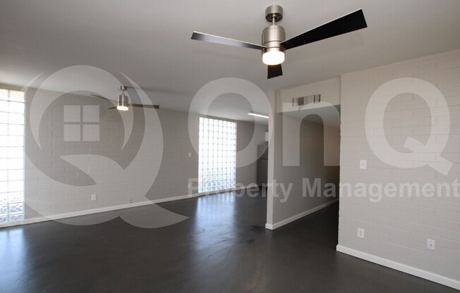 402 N 10 ST