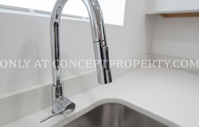 1 bed, 1 bath, 413 sqft, $1,449, Unit 311- (27)