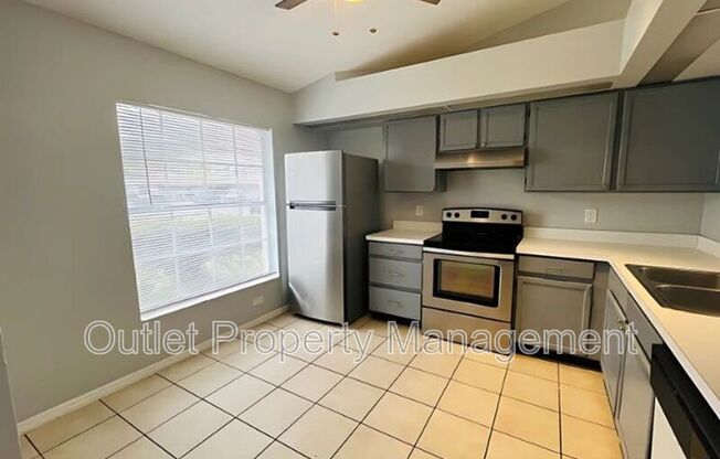 14796 LAGUNA BCH CIR