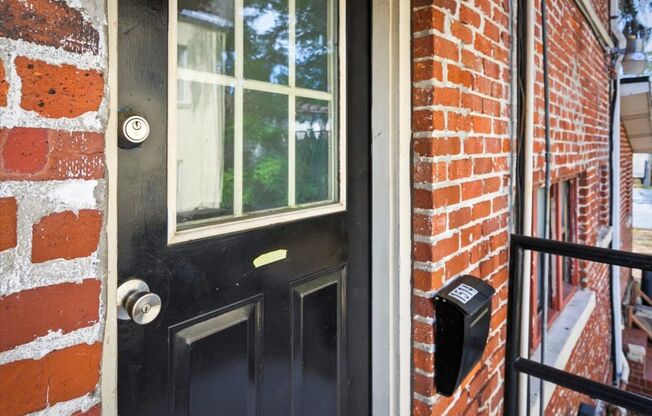 Charming 2/1 in Prime Location | Private Entrance + In-Unit W/D