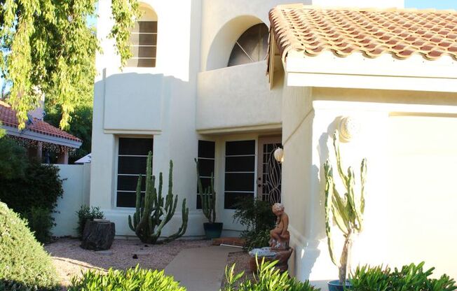 Mesa Gem with Pool for Rent!