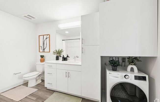1 bed, 1 bath, 580 sqft, $1,465, Unit 204