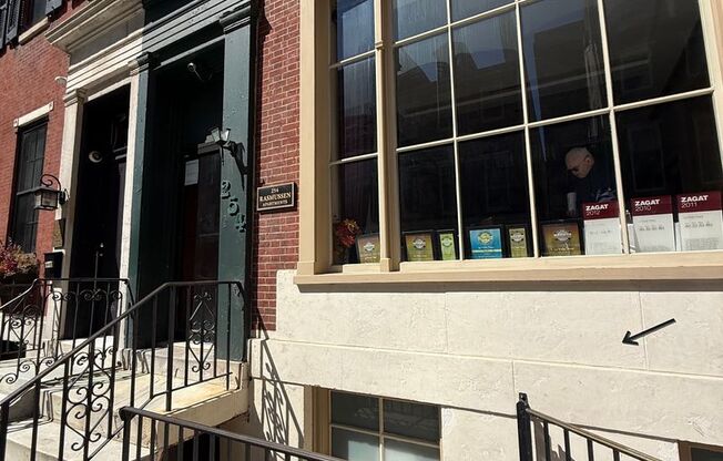 Rittenhouse Apartments