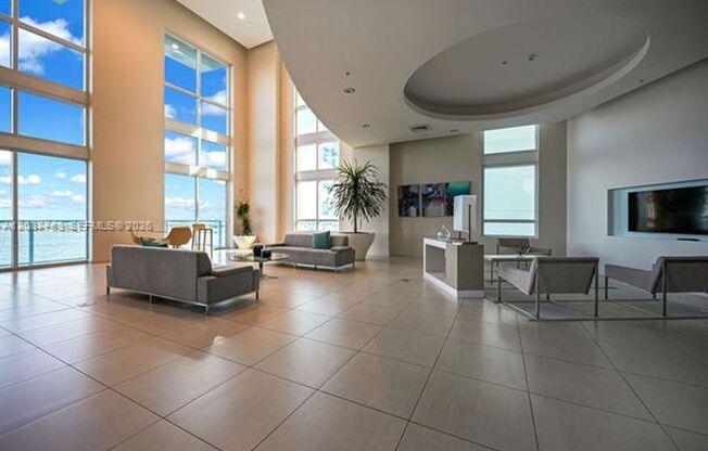 2 beds, 2.5 baths, $7,600, Unit # 5103