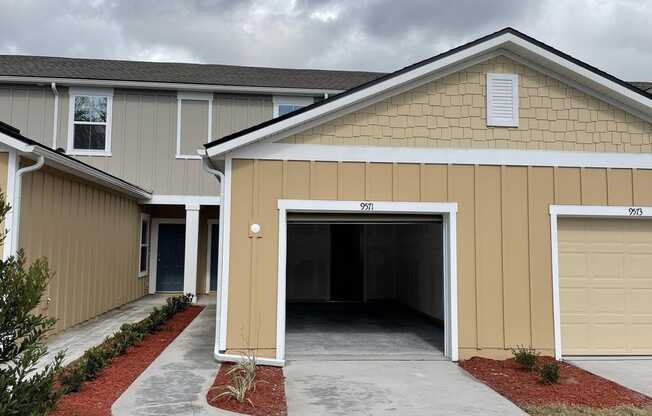 9571 STAR DR