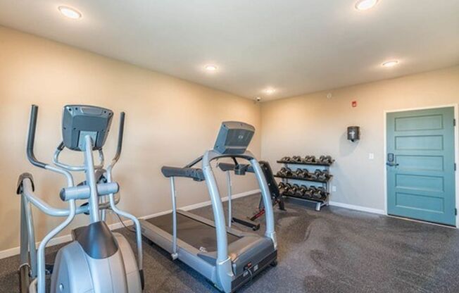 3 beds, 2 baths, 1,301 sqft, $1,755, Unit 112