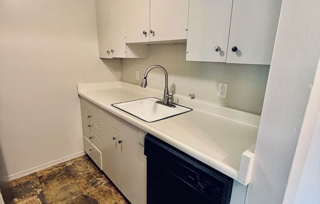 Eden Roc Apartments