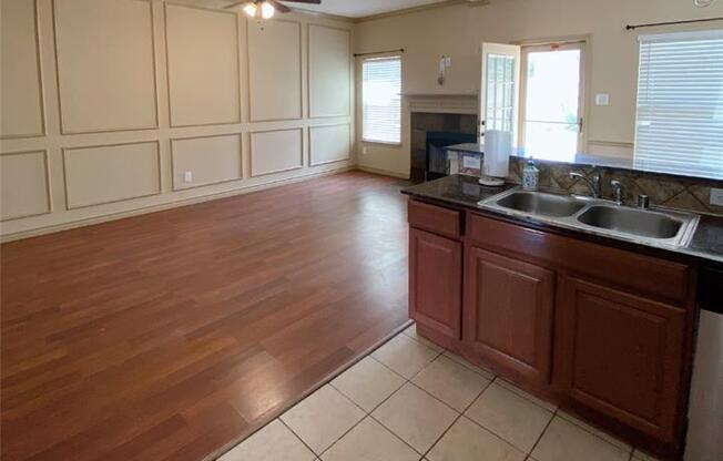 4024 VIS MAR DR