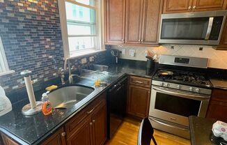 862 East 5th