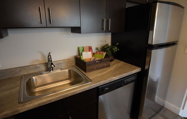 1 bed, 1 bath, 650 sqft, $1,195, Unit Unit 202 A650 w/Nook