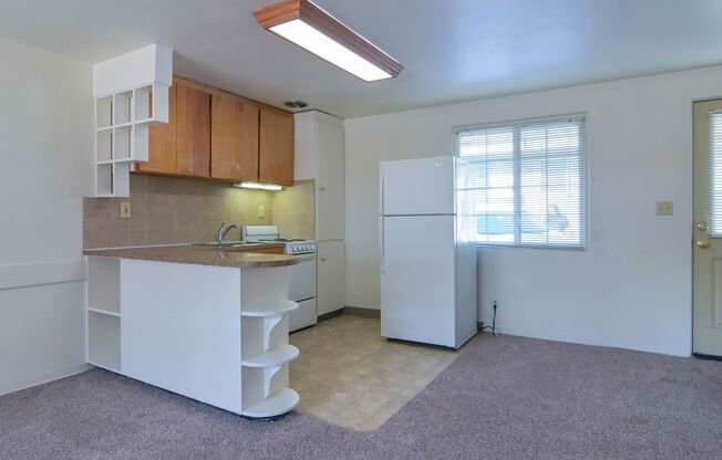 1 bed, 1 bath, $1,050, Unit 751