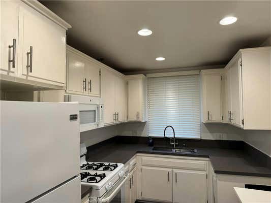 1 bed, 1 bath, 680 sqft, $2,375, Unit 214