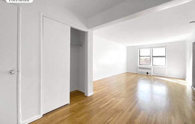 8646 FT HAMILTON PKWY