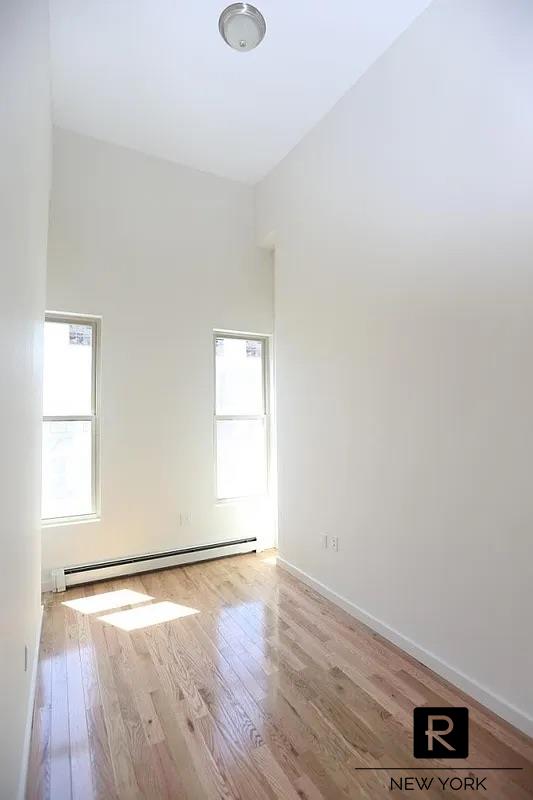 211 WYCKOFF AVE