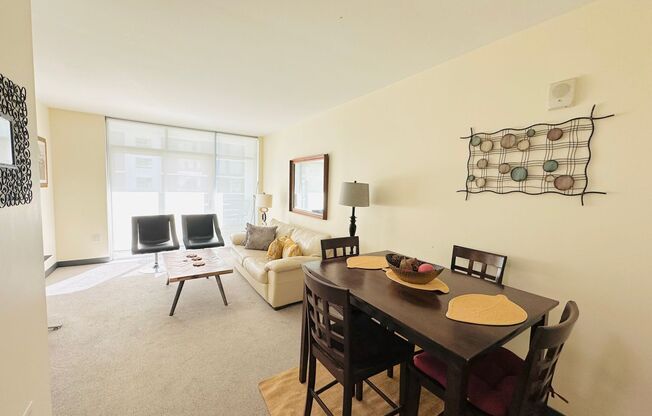 1 bed, 1 bath, $2,750