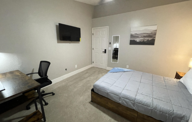 9303 4 AVE