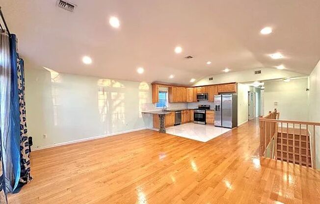 318 Terrace Ave