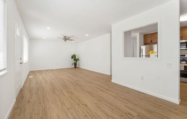 Spacious 4 Bedroom Rental in Florissant!