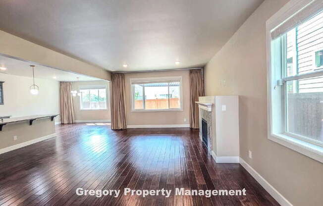 17320 40 AVE SE