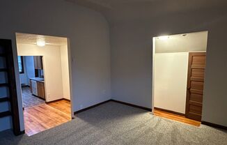 2 beds, 1 bath, 1,000 sqft, $1,725, Unit 1709-1