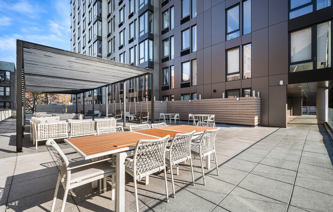1 bed, 1 bath, $3,456, Unit 22-F