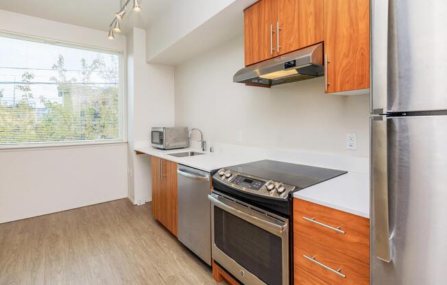 ALL-ELECTRIC KITCHEN