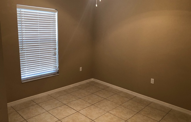 3 beds, 2 baths, $2,000