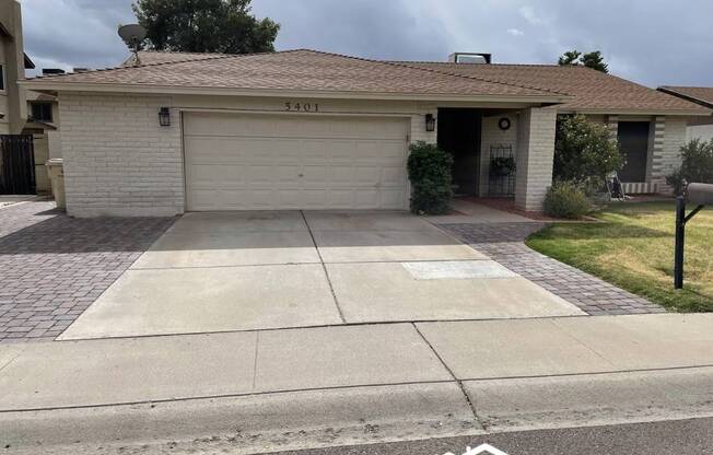 5401 W RIVIERA DR