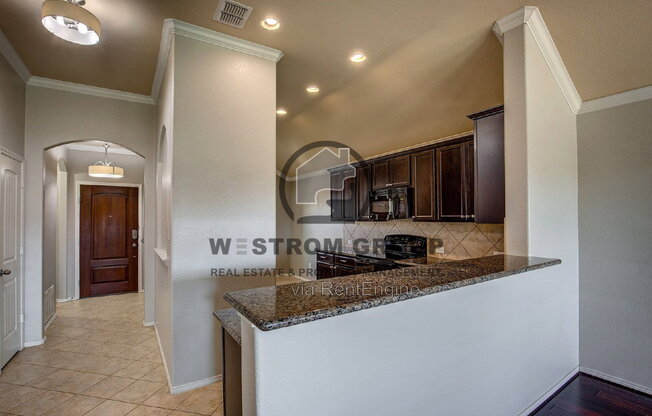 3 beds, 2 baths, 1,390 sqft, $1,895