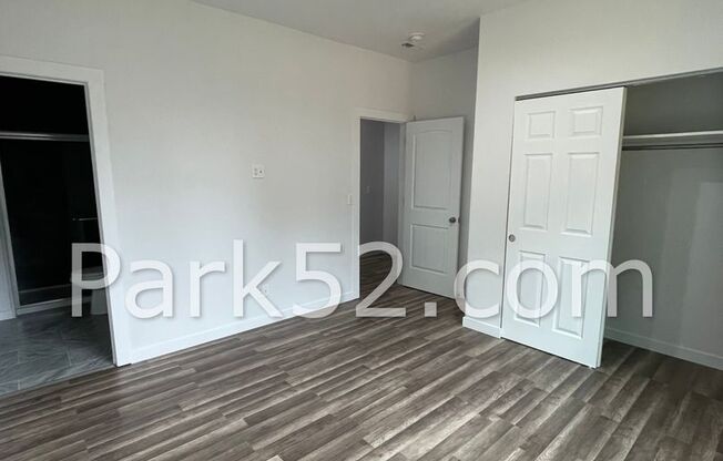 3 beds, 2 baths, $2,695, Unit 5102 N 9th St #A