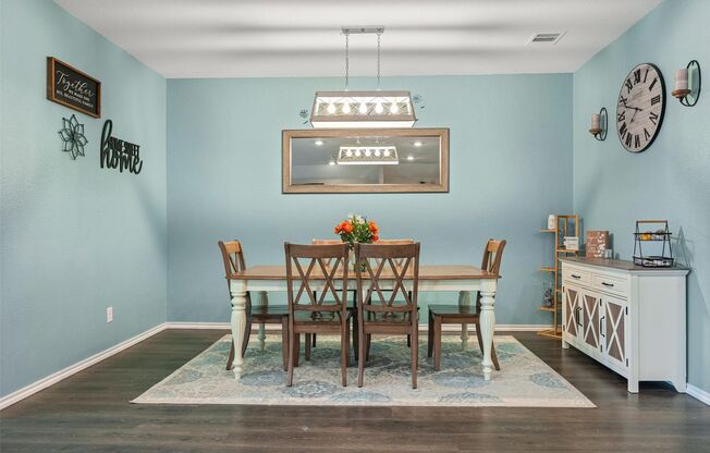 You will want to see this home as it is a great value! Located at the back of the Magnolia neighborhood just a few houses away from a walking trail and community fishing pond.