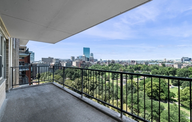 151 Tremont St