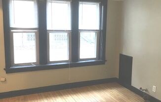 Studio, 1 bath, $795, Unit 04