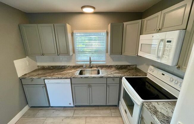 Beautiful 3 bed 2 bath house in Clearwater